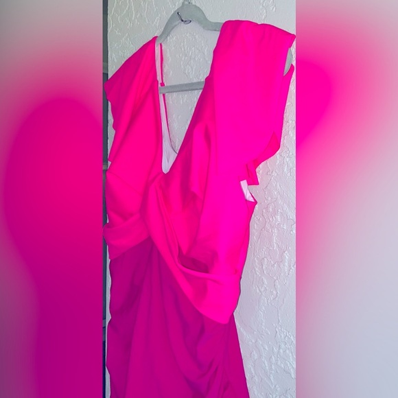 Yonique Vibrant Hot Pink & Dark Pink One-Piece Swimsuit (NWT) - Picture 5 of 8